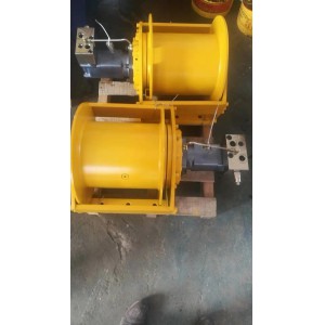 小噸位1噸液壓絞車 隨車起重機(jī)液壓卷揚(yáng)機(jī) 減速機(jī) 剎車內(nèi)置價(jià)格 配鋼絲繩（www.yingdayeya.com  ）