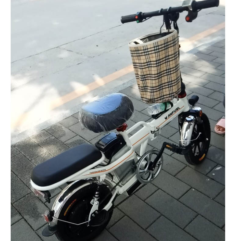 現(xiàn)貨直供迷你小型電動車 2021新款 便攜超輕折疊電動自行車