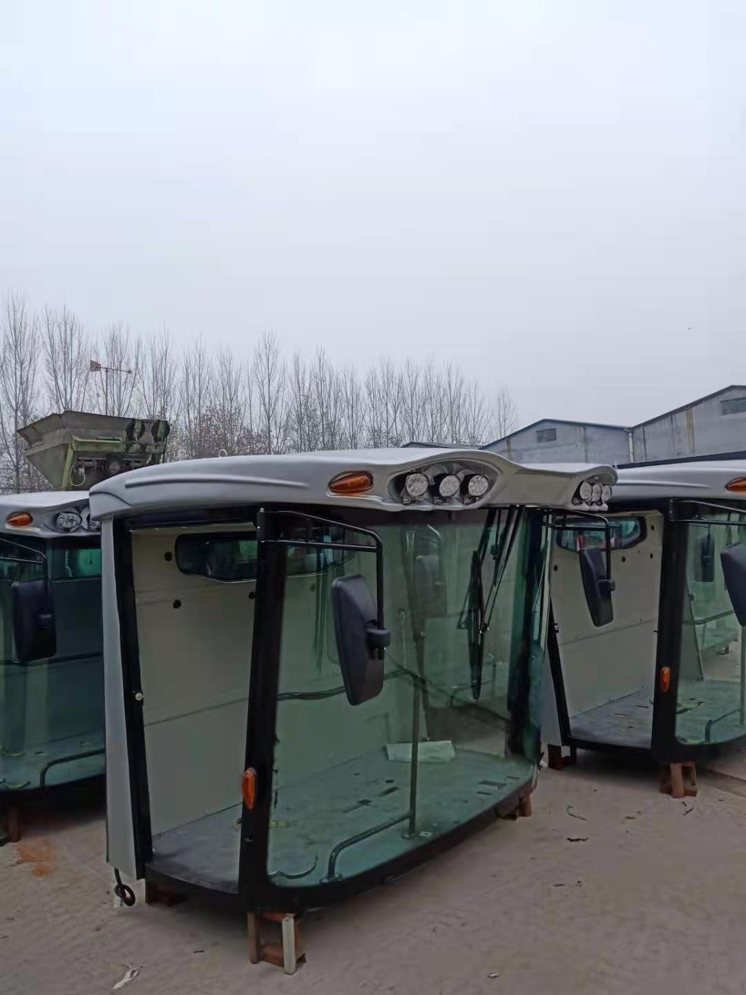 車(chē)頂棚  農(nóng)機(jī)車(chē)頂棚  滾塑車(chē)頂棚  拖拉機(jī)頂棚  收割機(jī)頂棚