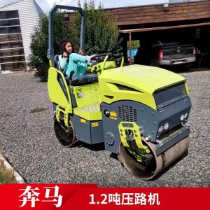 1.2噸座駕式壓路機 雙鋼輪壓路機 路面養(yǎng)護設(shè)備 人行道