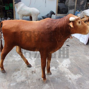 現(xiàn)貨供應(yīng)仿真大黃牛 游樂(lè)園仿真皮毛動(dòng)物模型擺件