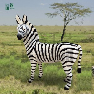 定制各種仿真皮毛動物 仿真斑馬 景區(qū)游樂園動物擺件
