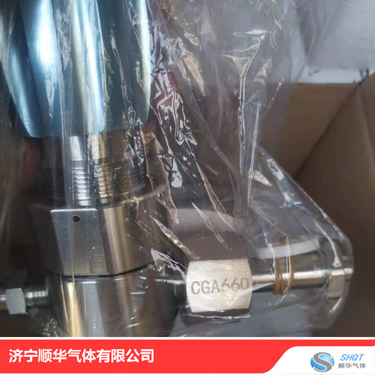 高純氮?dú)怆p表頭減壓器閥 高純硫化氫不銹鋼雙表頭減壓器閥 支持選購