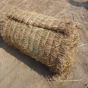 2m寬農(nóng)村編織草簾保溫供應(yīng) 魚臺(tái)誠盛農(nóng)產(chǎn)品銷售