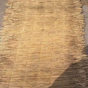 2m寬農(nóng)村編織草簾保溫供應(yīng) 魚臺(tái)誠盛農(nóng)產(chǎn)品銷售