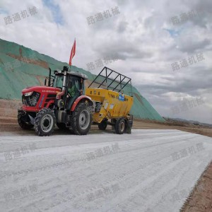 廠家供應白灰水泥粉料撒灰機 四輪車帶動布灰機 12方環(huán)保撒灰車