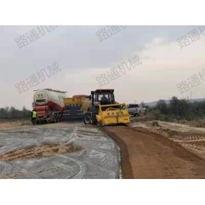 廠家銷售路面修整拌合機(jī) 灰土冷再生機(jī)械 雙邊傳動灰土拌和機(jī)